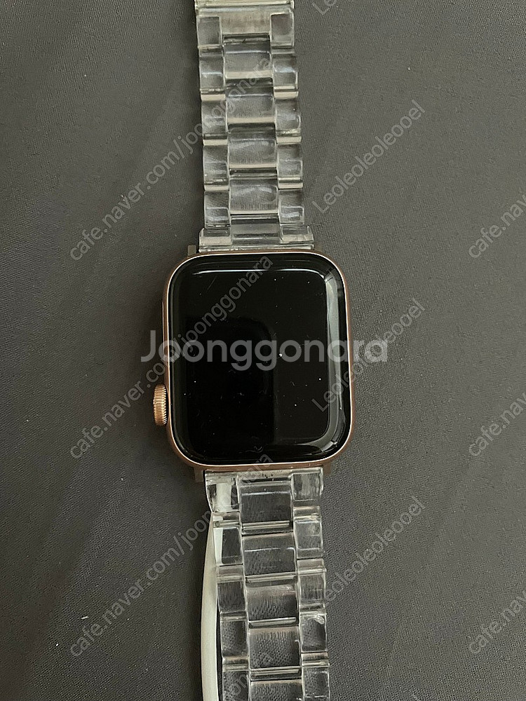 애플워치SE 40mm 팝니다!--0