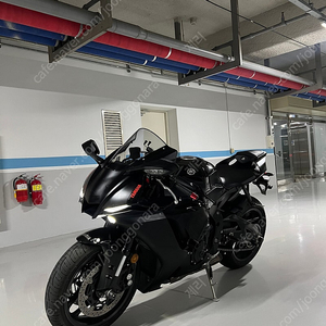 2022년 Yamaha R1 차량 판매합니다