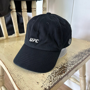 UFC 볼캡