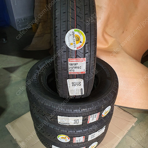 브리지 스톤 타이어 215/70R16C R710 4개