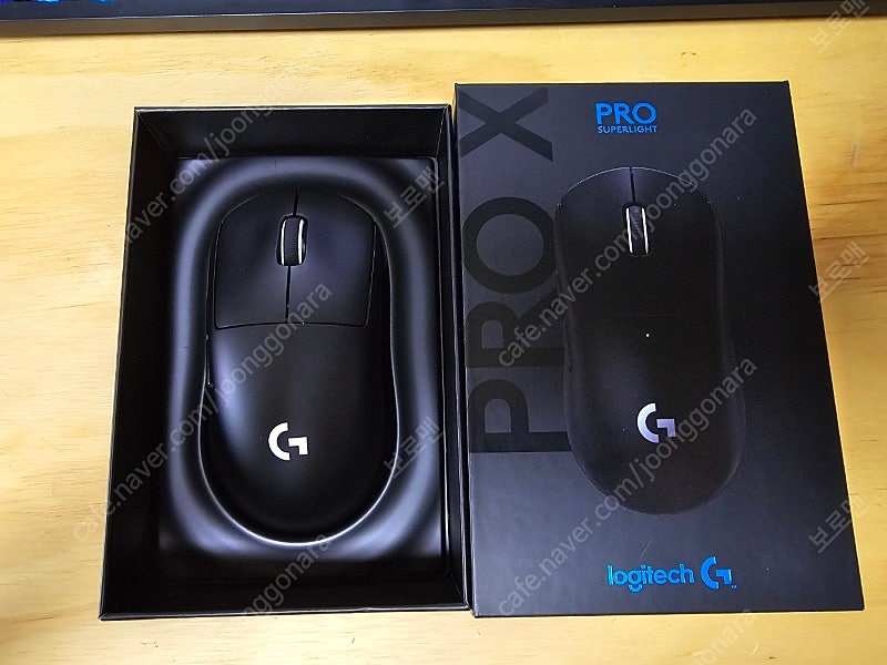 로지텍 G PRO SUPERLIGHT WIRELESS 마우스 판매합니다.