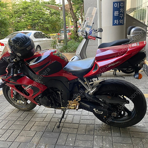 Honda cbr1000rr (2006)