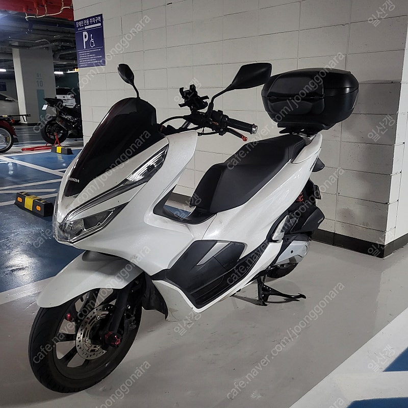 PCX125cc 19년식 17,xxxkm 판매 (배달 아니고, 통근 용입니다)