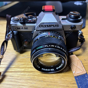 올림푸스 om-4ti + 50.4mm 필름카메라 팝니다