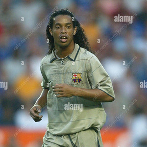 [M] 2004-05 바르셀로나 써드 호나우딩요 유니폼