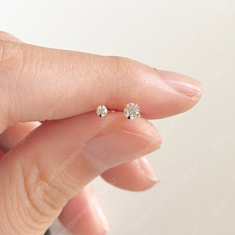 새상품) 14K 미니큐빅피어싱 2mm 3mm