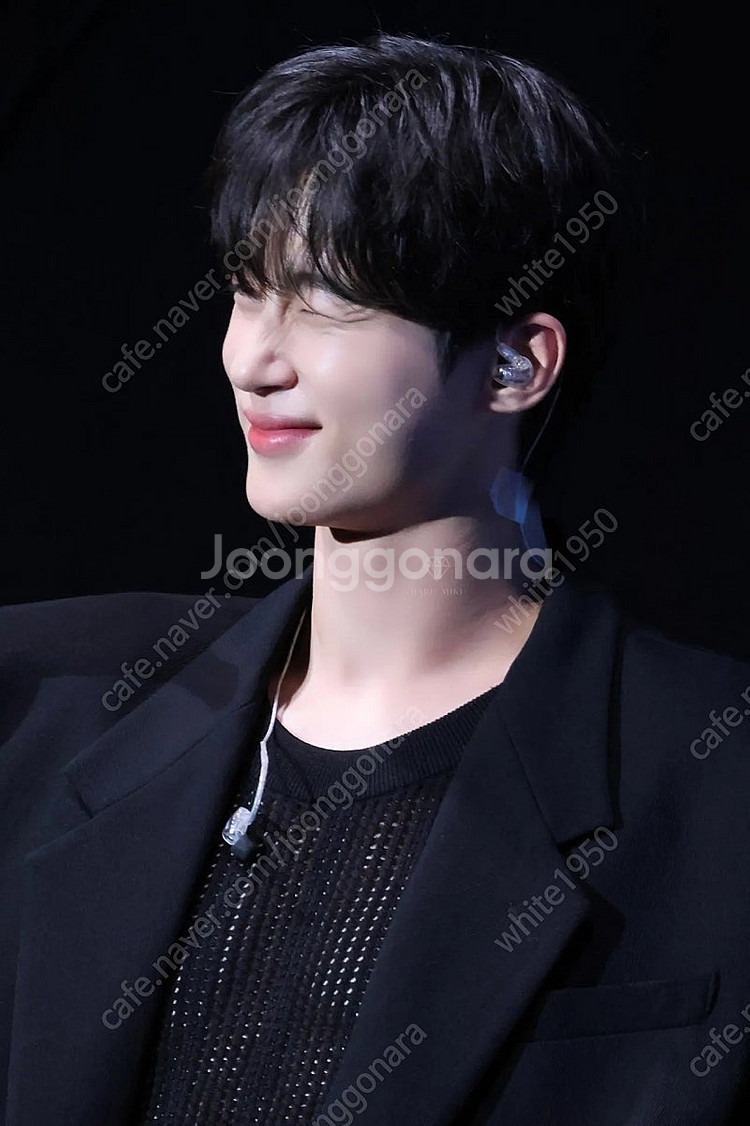 변우석 팬미팅 티켓 구합니다.--0