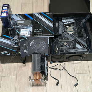 인텔 9600KF +Z390 (asrock extreme 4)