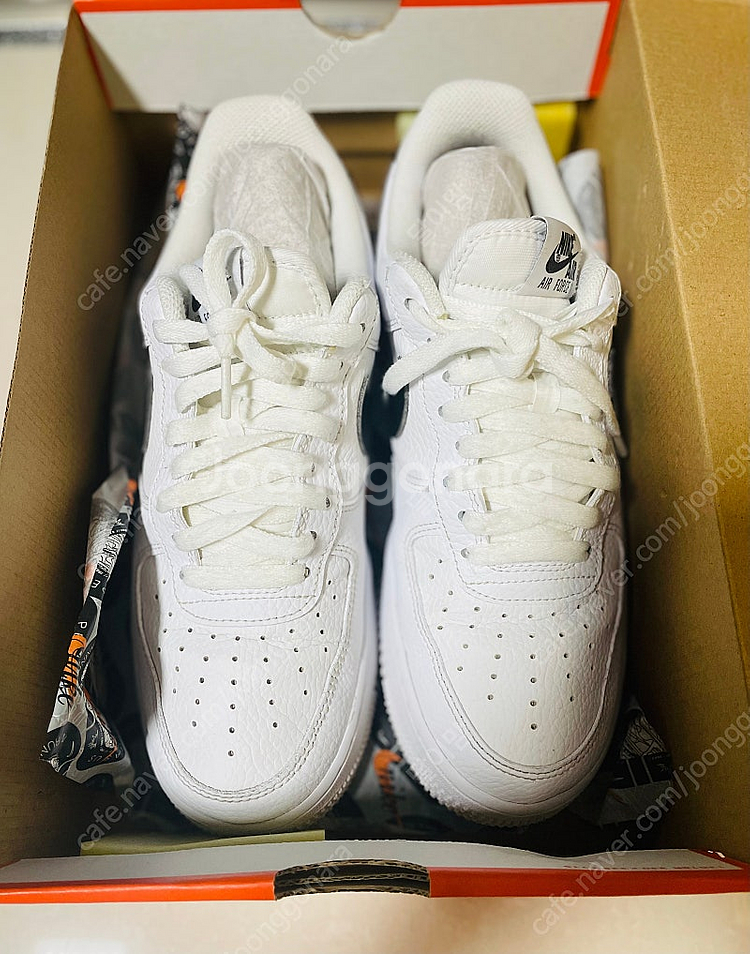 나이키에어포스 검흰 265--4