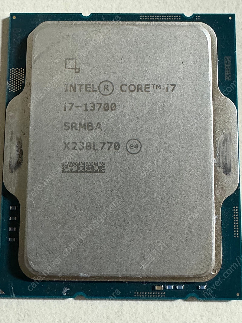 인텔 i7-13700 CPU판매합니다