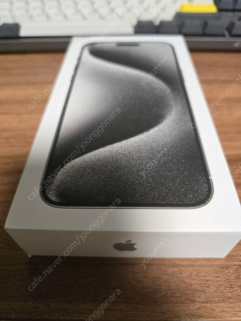 [미개봉]Apple 아이폰15Pro Max 자급제 512GB 화이트 티타늄 애플코리아 정품