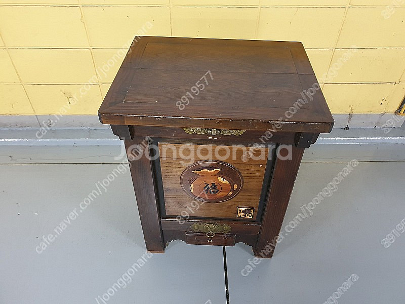 가격내림=(빈티지) 복이 들어오는 뒤주(쌀통) 저렴하게 팝니다(인천)--0