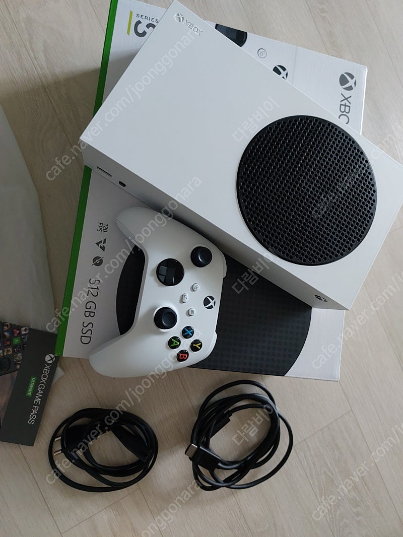 Xbox series S 엑시스 512 팝니다.