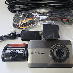 파인뷰 X900 풀세트 2채널 블랙박스 판매합니다(32기가,GPS안테나,방문시 무료설치가능)