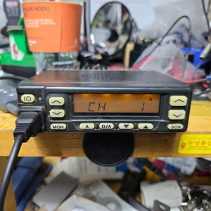 캔우드 tk760 덤프무전기 풀셋트 1번