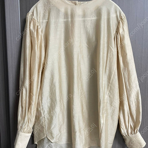 유노이아 Tencel Charming Blouse