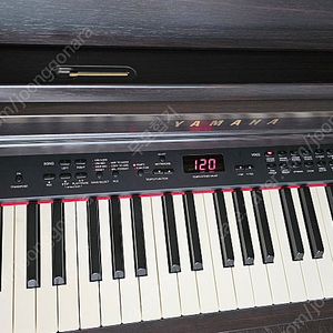 야마하 디지털피아노 CLP-440