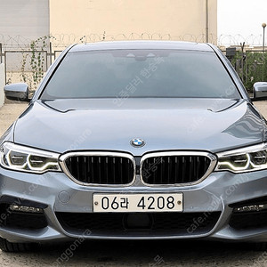 BMW5시리즈 (G30) 520d M 스포츠 플러스중고차 할부 리스 카드 저신용자 전액할부 가능합니다