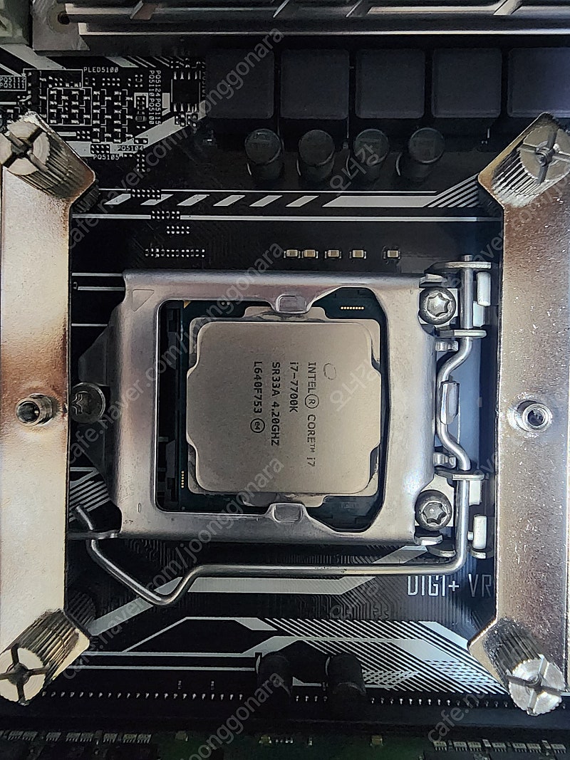 i7 7700k,보드,램 팝니다.