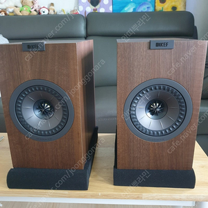 KEF Q150