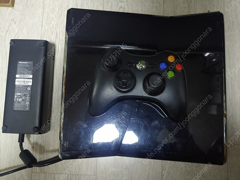 XBOX360S 기본셋 판매합니다