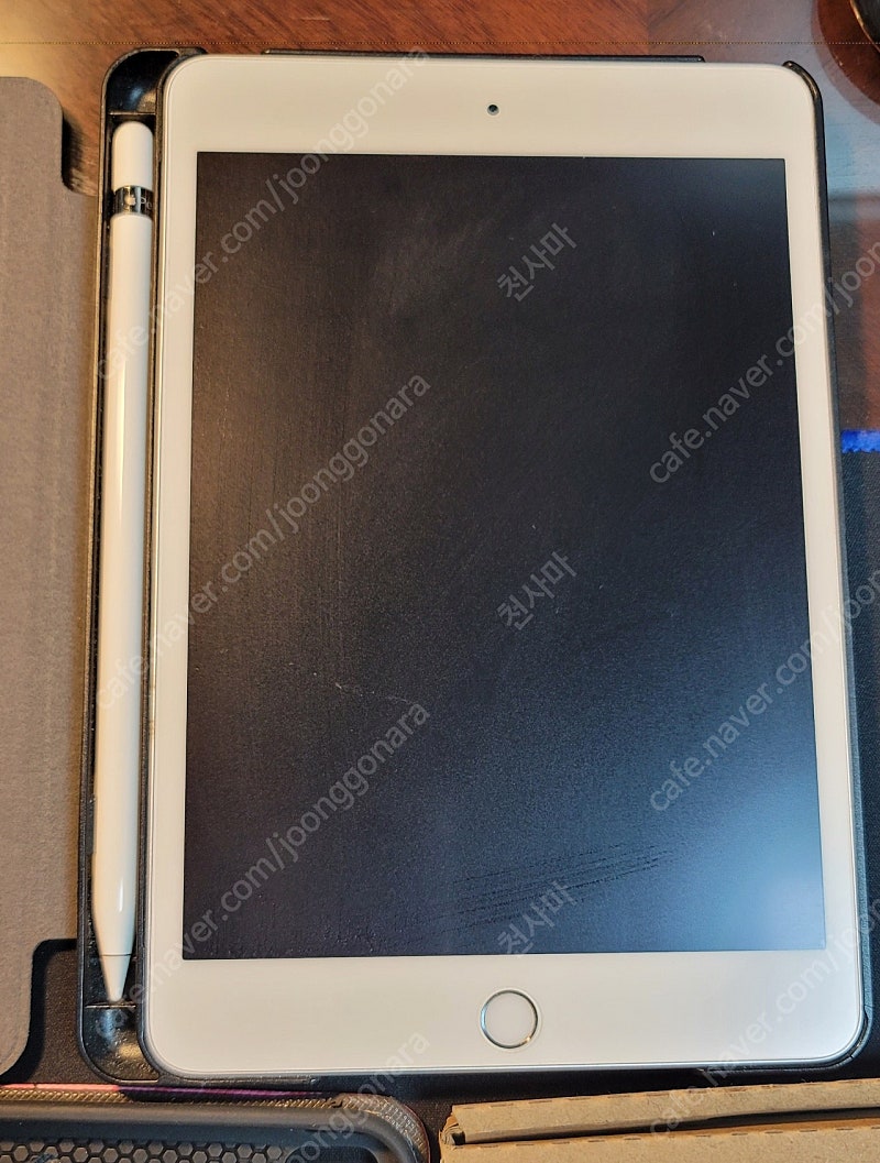 아아패드(iPad) 미니5 64기가 WiFi + 애플펜슬 1세대 + 커버 팝니다.