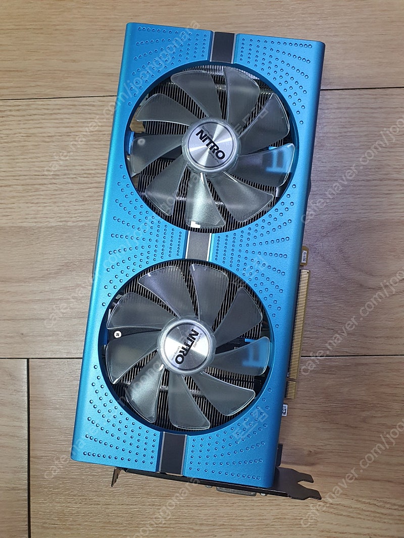 사파이어 니트로 라데온 RX590 8GB