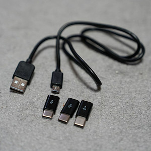 5핀 - C USB 변환 어댑터 3개 + 5핀 케이블를 3천원에 판매