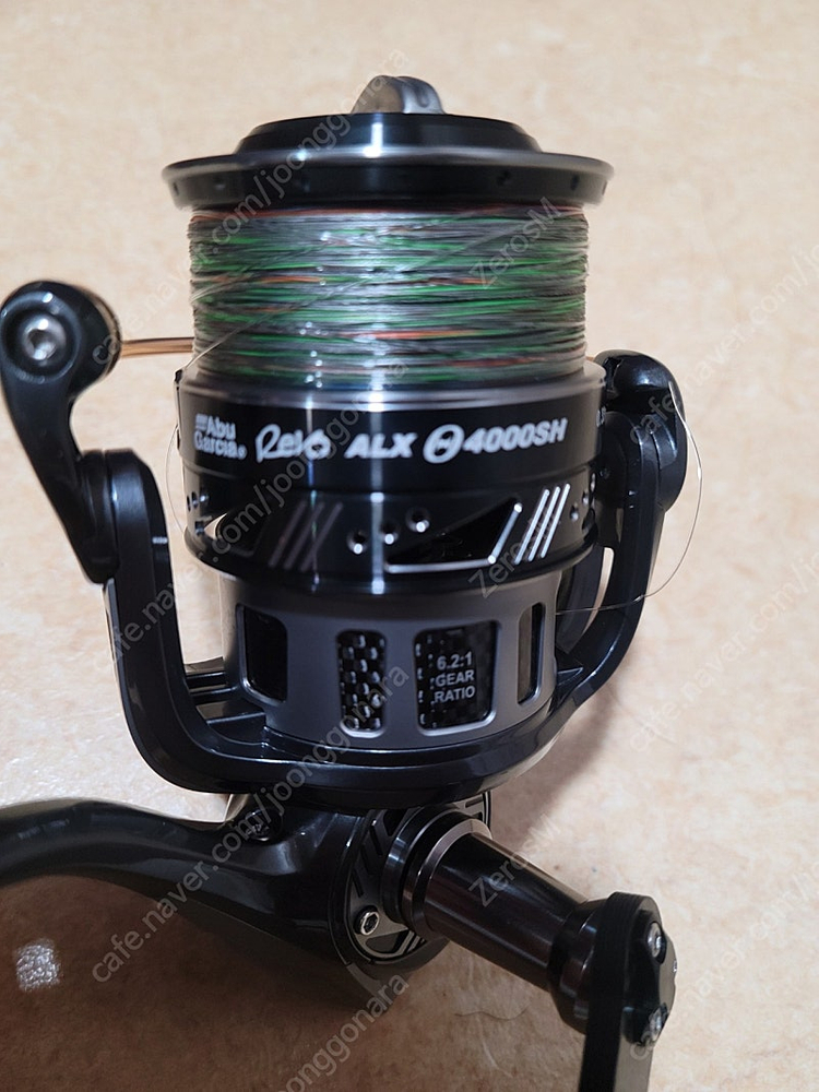 아부가르시아 레보 ALX 4000SH 판매합니다--6