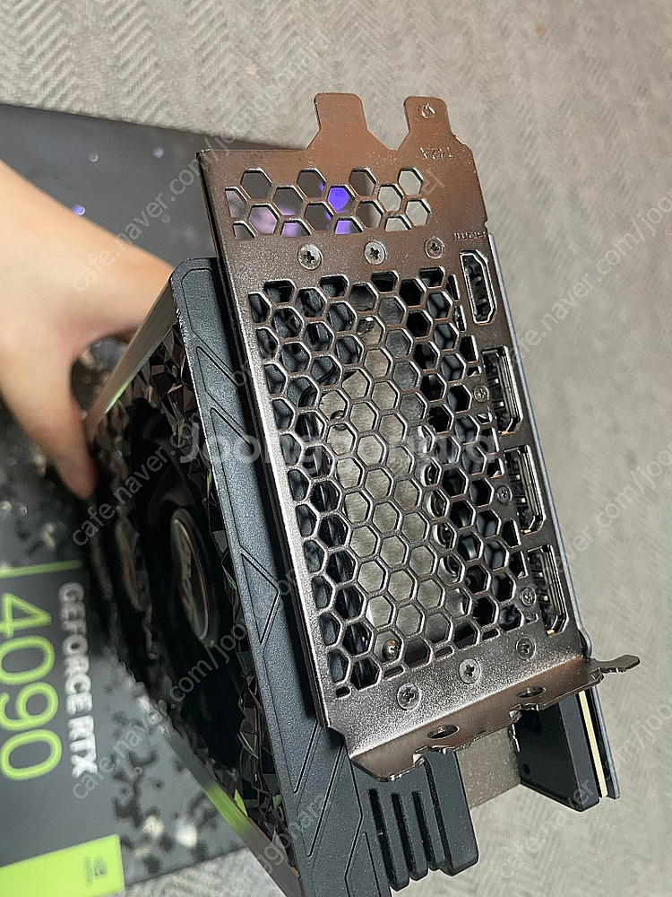 RTX4090 GAMEROCK 보석바 팰릿 판매합니다--6