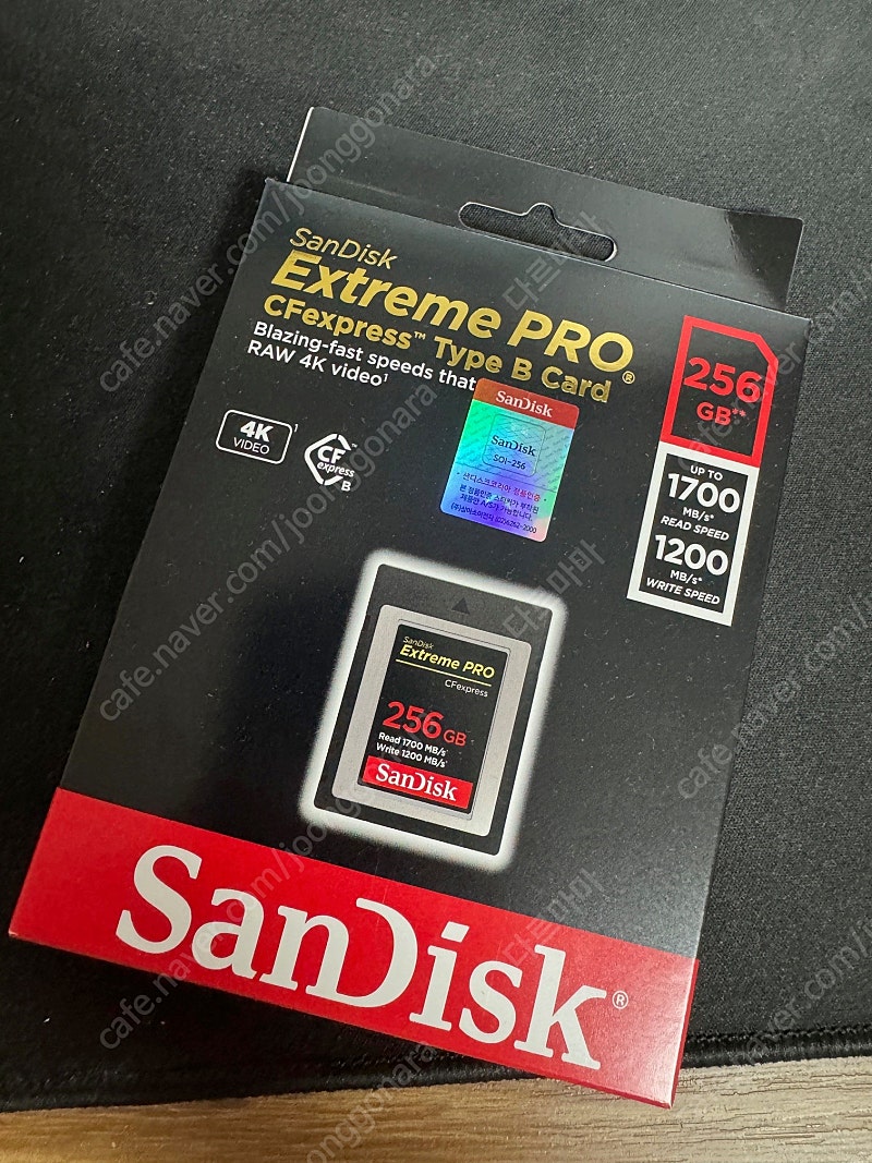 CFexpress Type B Sandisk(샌디스크) 256GB 미개봉 제품 팝니다.