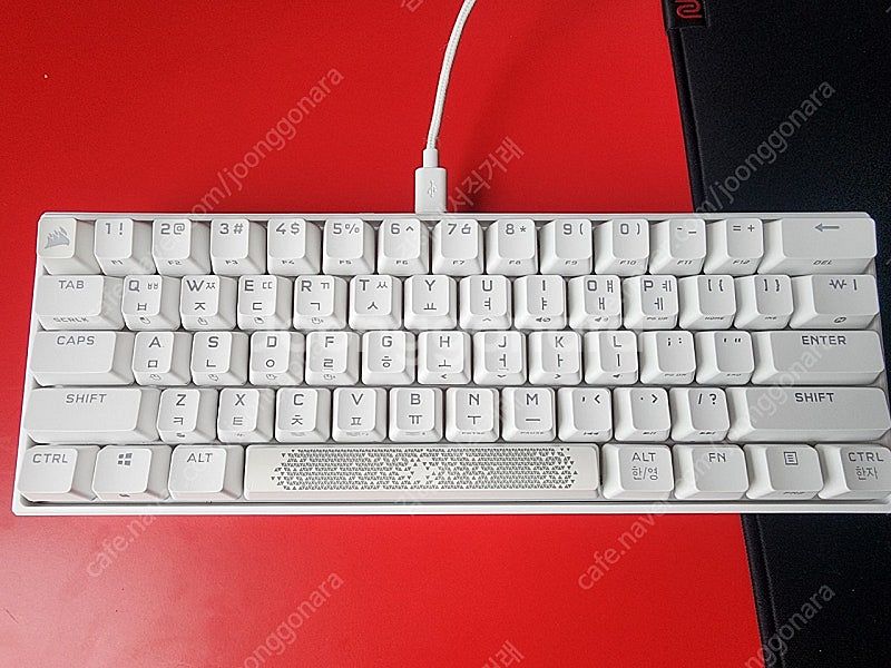 커세어 K65 RGB MINI 팝니다.--0