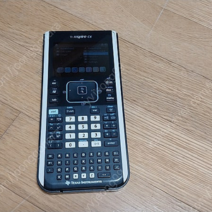 TI-nspire CX and TI-84 Plus 계산기 판매합니다