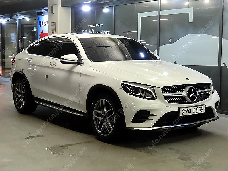 벤츠GLC클래스 X253 GLC 220 d 4MATIC 쿠페중고차 할부 리스 카드 저신용자 전액할부 가능