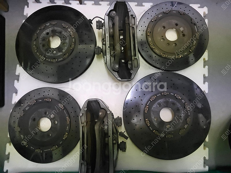 (새제품급) 아우디 RS7 R8 S8 카본세라믹 브레이크 풀세트 상태 S급 하이드로백 마스터실린더 포함 팝니다--0