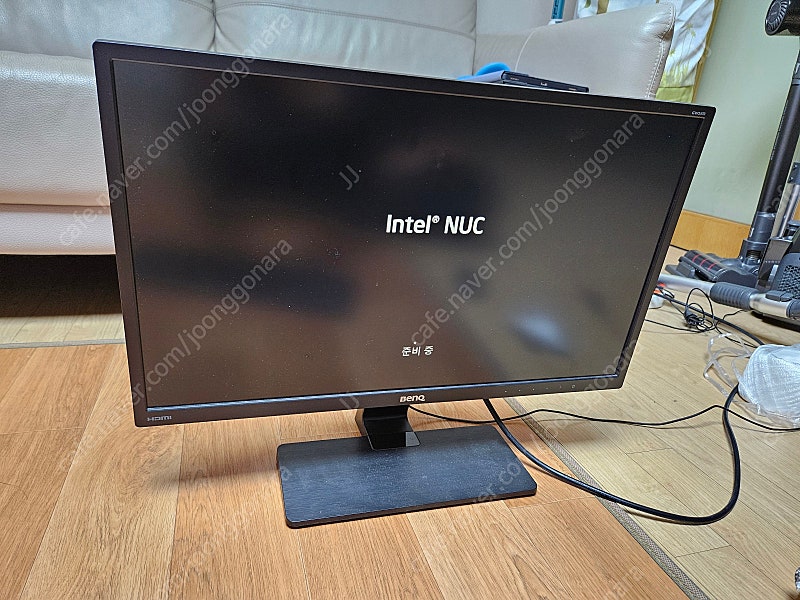 일체형 컴퓨터 인텔 NUC6i3syk + 모니터 24인치 BenQ GW2470