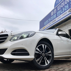 벤츠 E클래스 W212 페리 17인치 흠집없는 휠타이어 235/45R17 C클래스