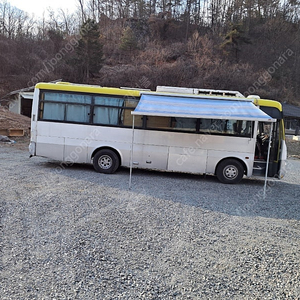 긴급처분!!!!! 차량검사 최상, 매연없슴 에어로타운 캠핑 카 가격절충가능 굴삭기02나 지계차3.5톤과 교환가능, 초보자들에게 좋은(싸니까) , 허가없이 소형 이동식주택 농막으로도