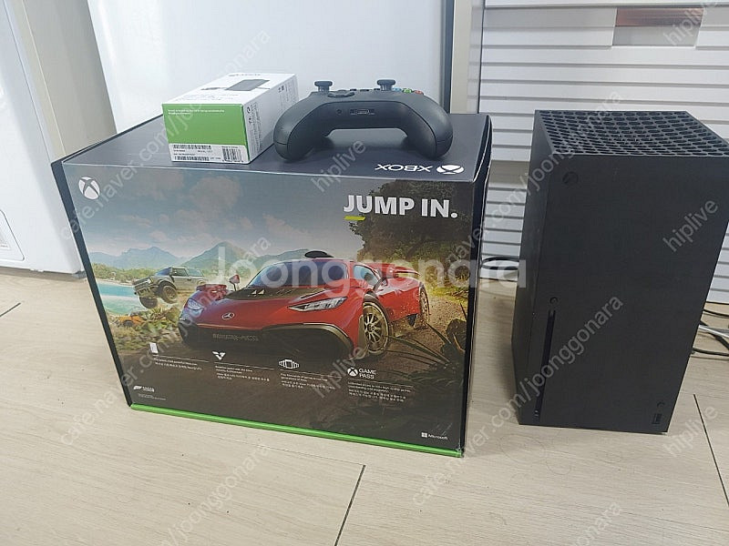 xbox 시리즈x 판매합니다 (보증기간남음)--4