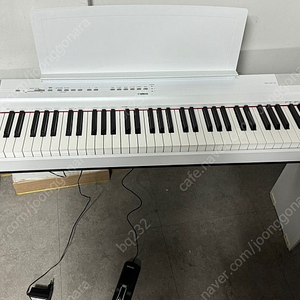 야마하 P-125 화이트 전자피아노 YAMAHA P125 정품목재스탠드 판매 P-125WH