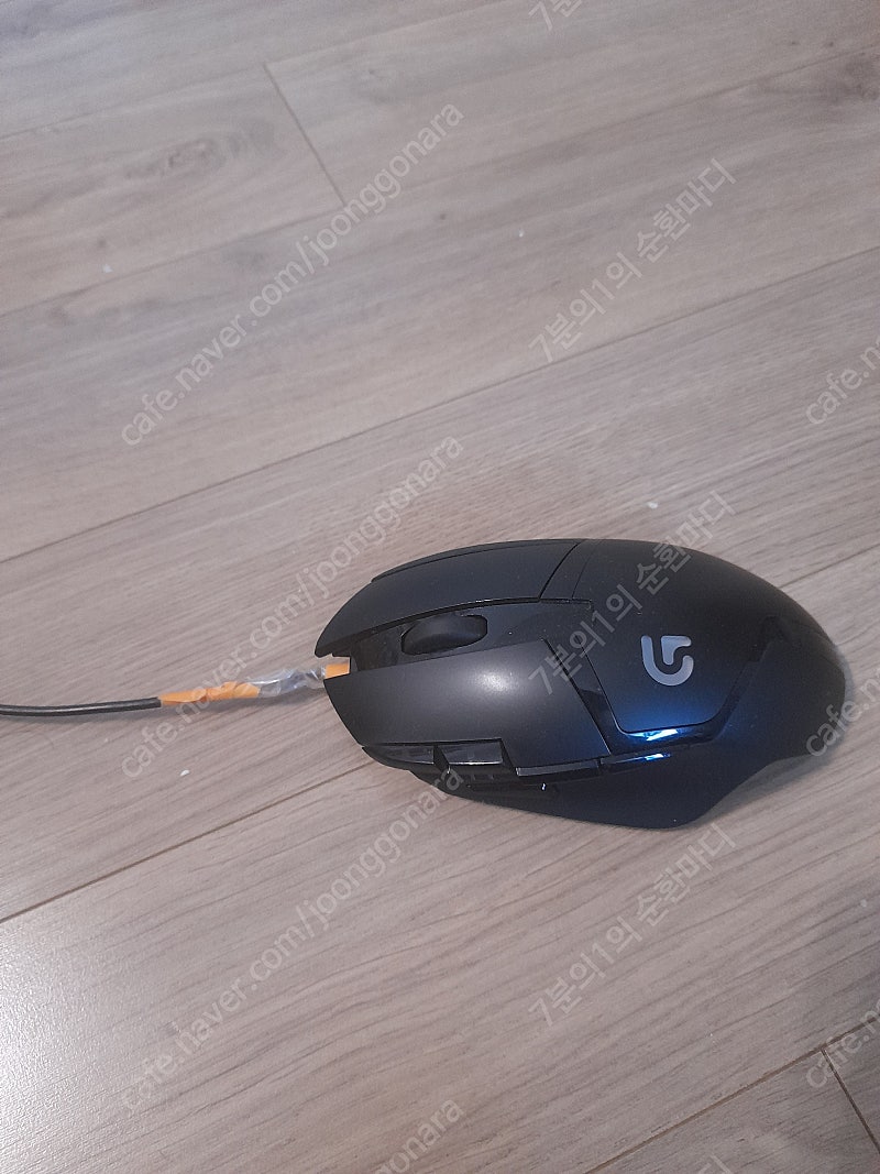 로지텍 G402