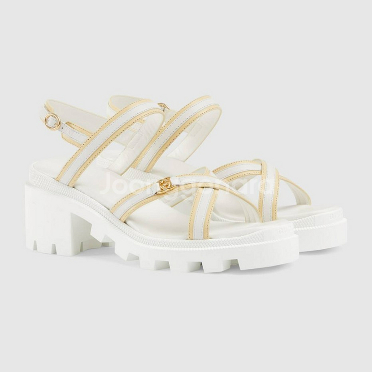 GUCCI 구찌 GG로고 스트랩 샌들 화이트--0