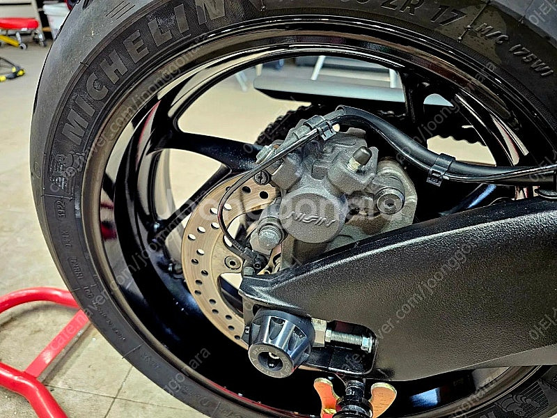 스즈키 23년 s1000gt--6