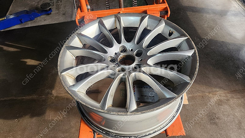 BMW 휠 8.5J*19 품번 36 11 7 841 8...--0