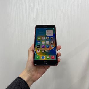 아이폰8플러스 64기가 레드 팝니다 배터리성능100% [20만원]