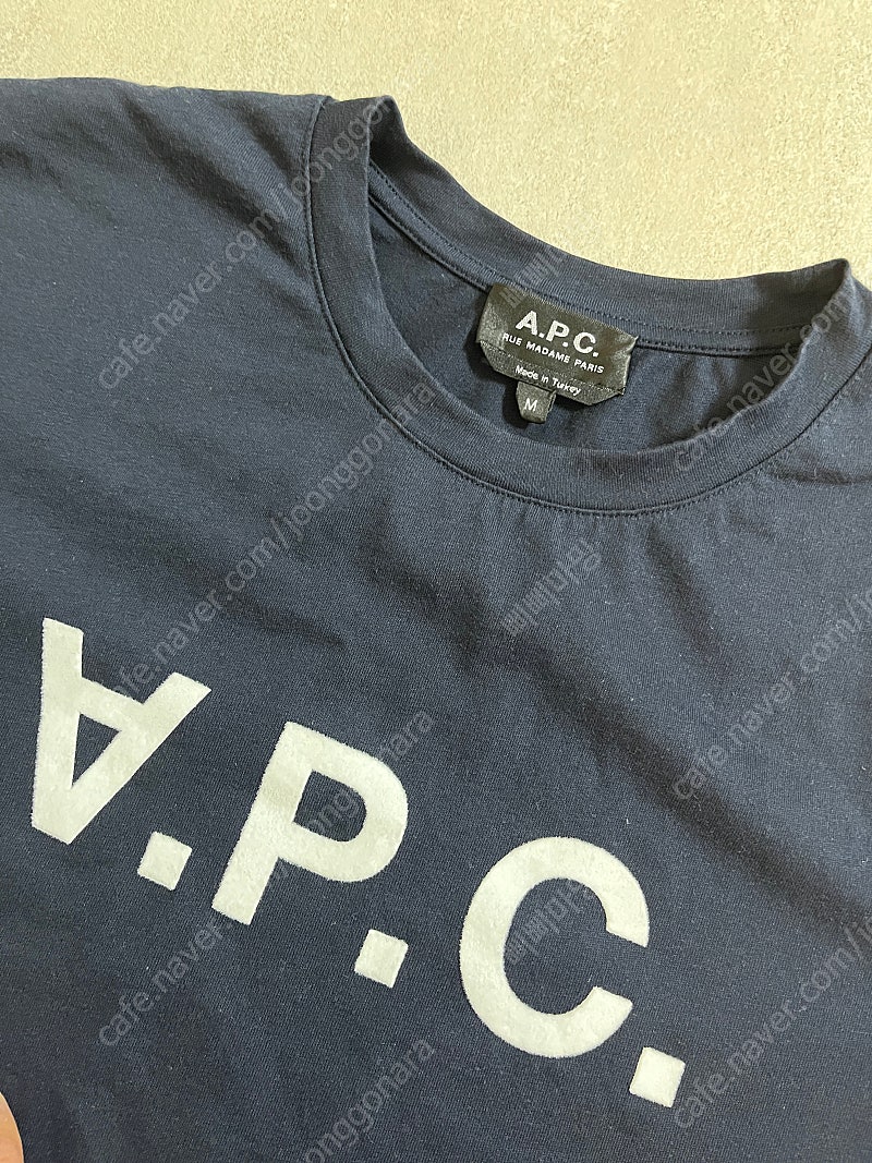 A.P.C 아페쎄 로고 반팔 네이비 남성M