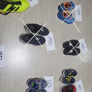 아동 신발및 슬리퍼 개당8000 싸게팜!!
