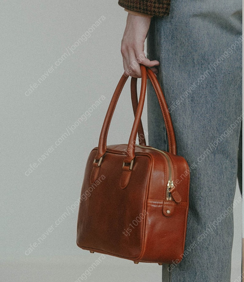 시엔느 Avenu Leather Bag