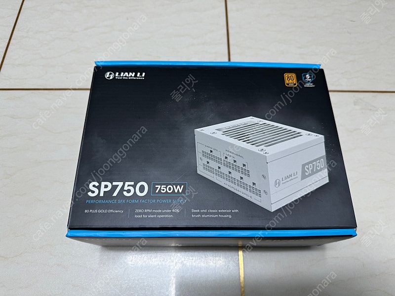 SFX 750w 파워 - 리안리 SP750 80PLUS 골드 화이트