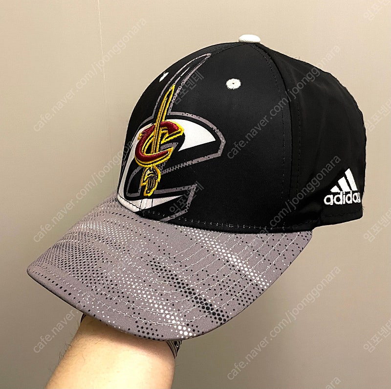 (F)아디다스 x NBA 클리블랜드 캐벌리어스 볼캡 모자
